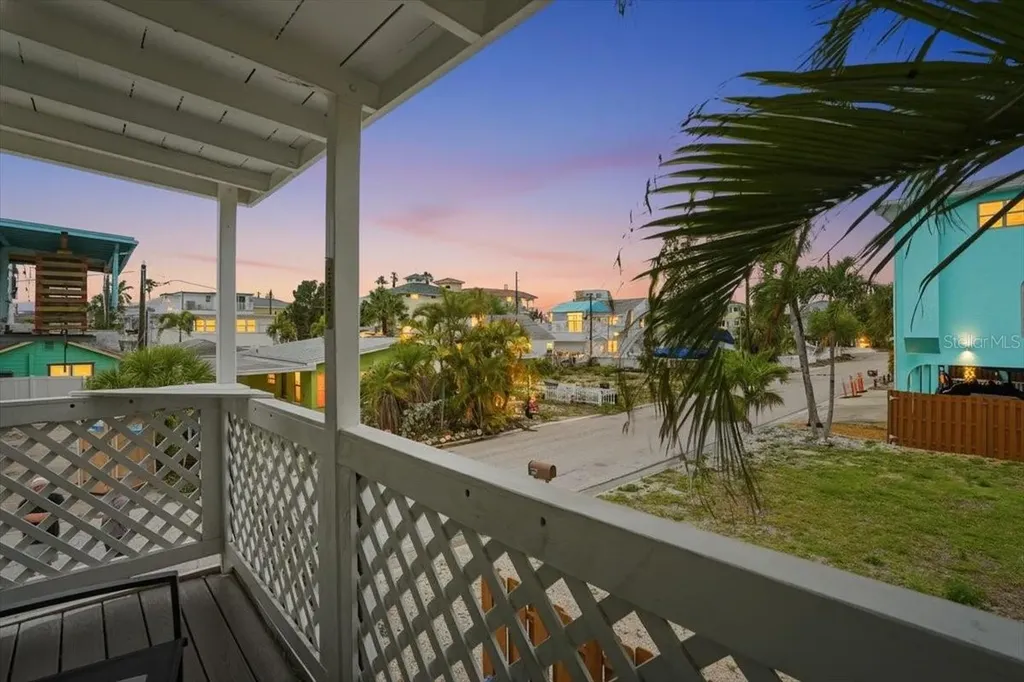 130 86th Terrace Treasure Island FL 33706