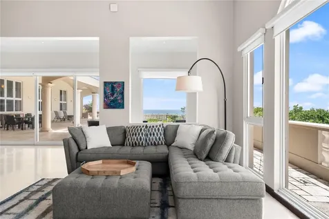 9 Shell Castle Humacao PR 00791