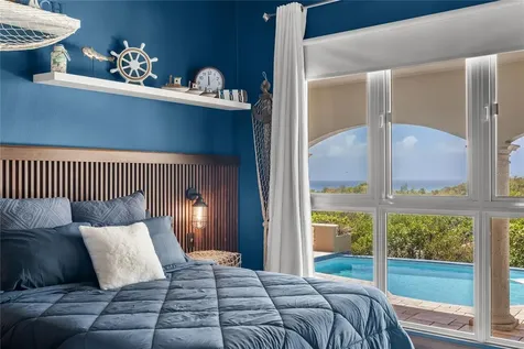 9 Shell Castle Humacao PR 00791