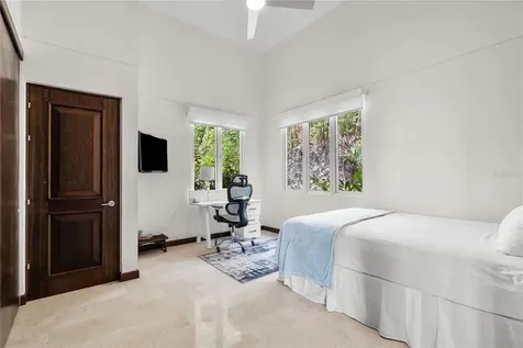9 Shell Castle Humacao PR 00791