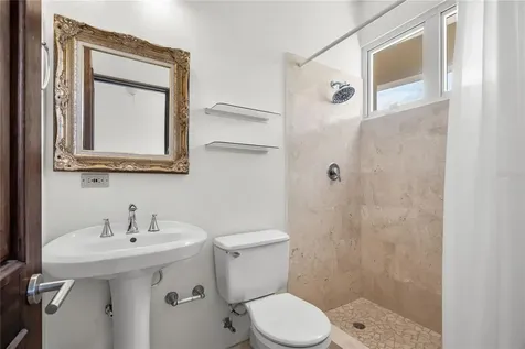 9 Shell Castle Humacao PR 00791
