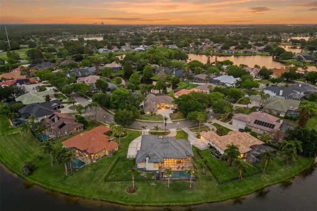 3868 Hunters Isle Drive Orlando FL 32837