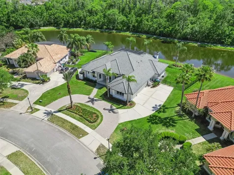 3868 Hunters Isle Drive Orlando FL 32837
