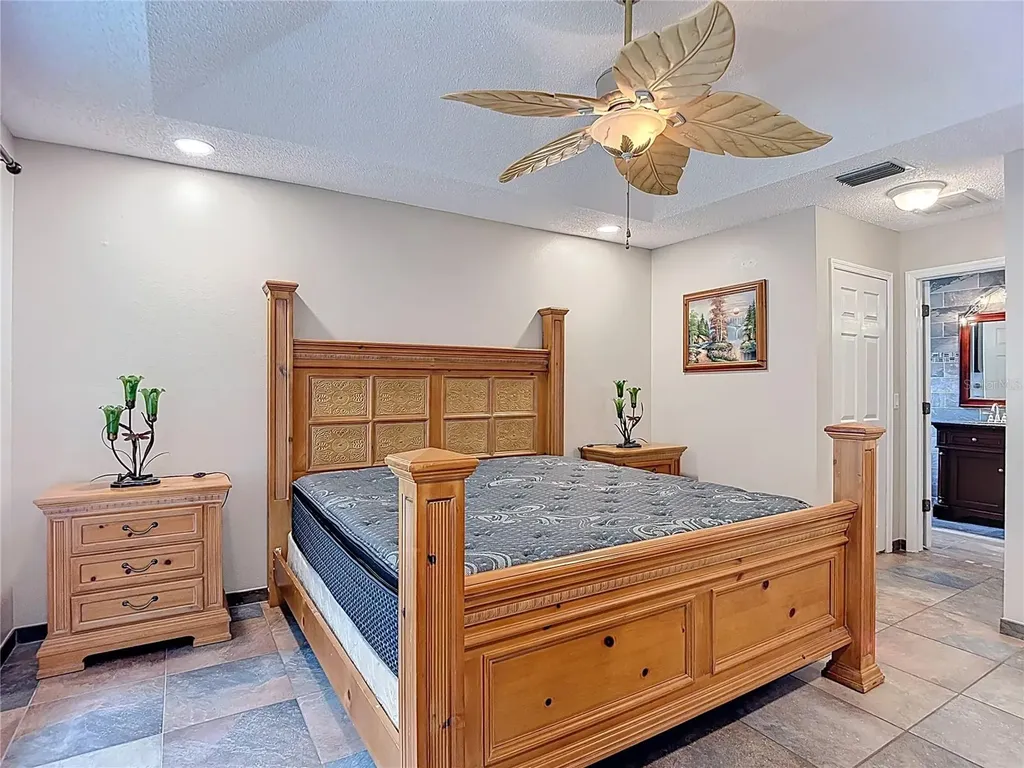 14127 Whitecap Avenue Hudson FL 34667
