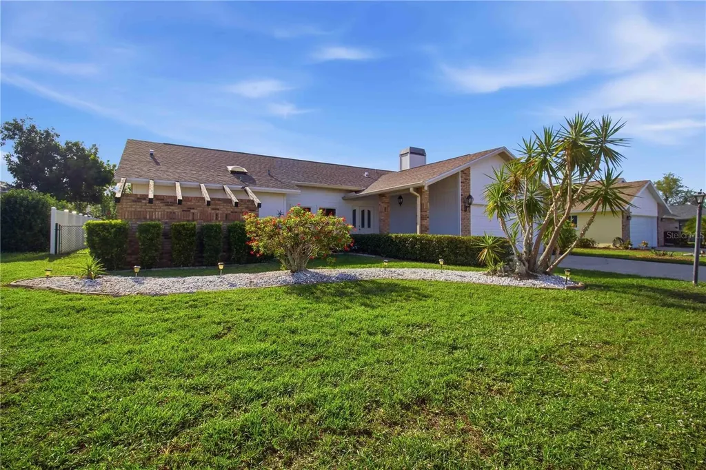 5705 39th Street Circle E Bradenton FL 34203
