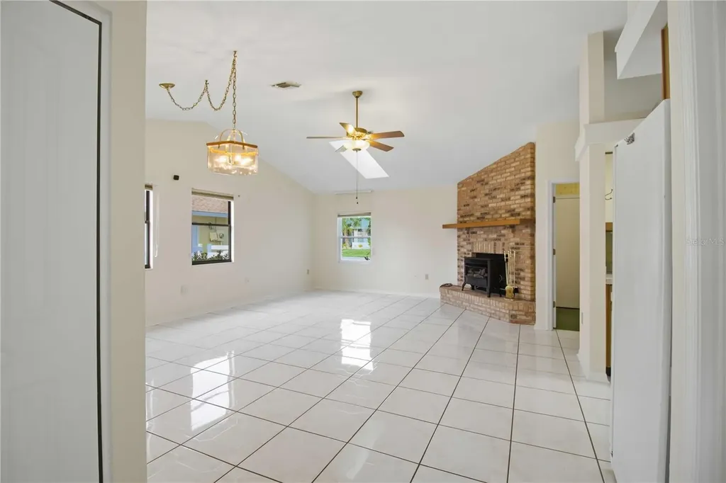 5705 39th Street Circle E Bradenton FL 34203