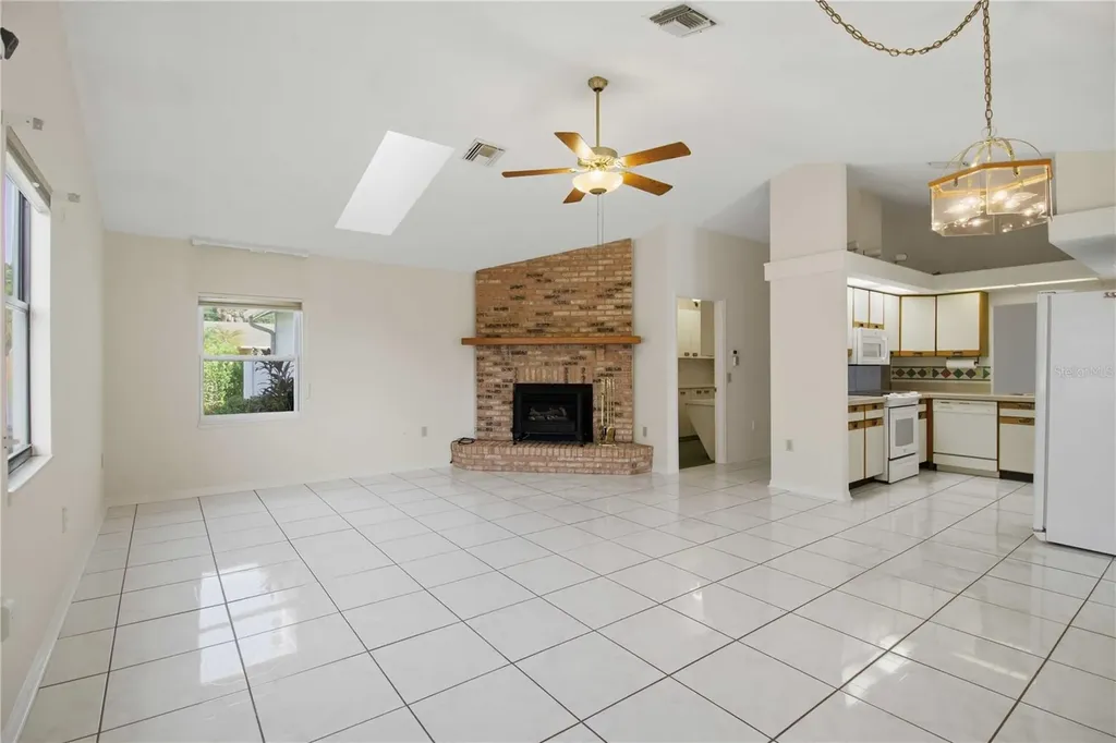 5705 39th Street Circle E Bradenton FL 34203