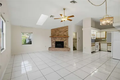 5705 39th Street Circle E Bradenton FL 34203