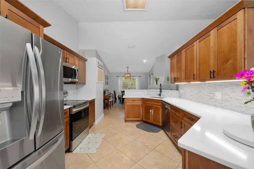 2327 NW 41st Avenue Gainesville FL 32605