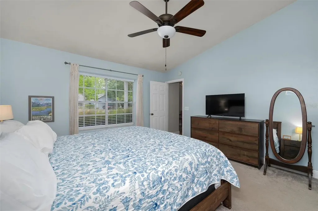 2327 NW 41st Avenue Gainesville FL 32605