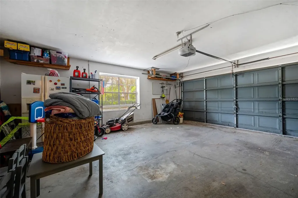2327 NW 41st Avenue Gainesville FL 32605