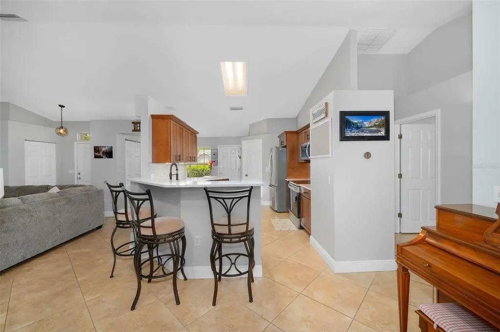 2327 NW 41st Avenue Gainesville FL 32605