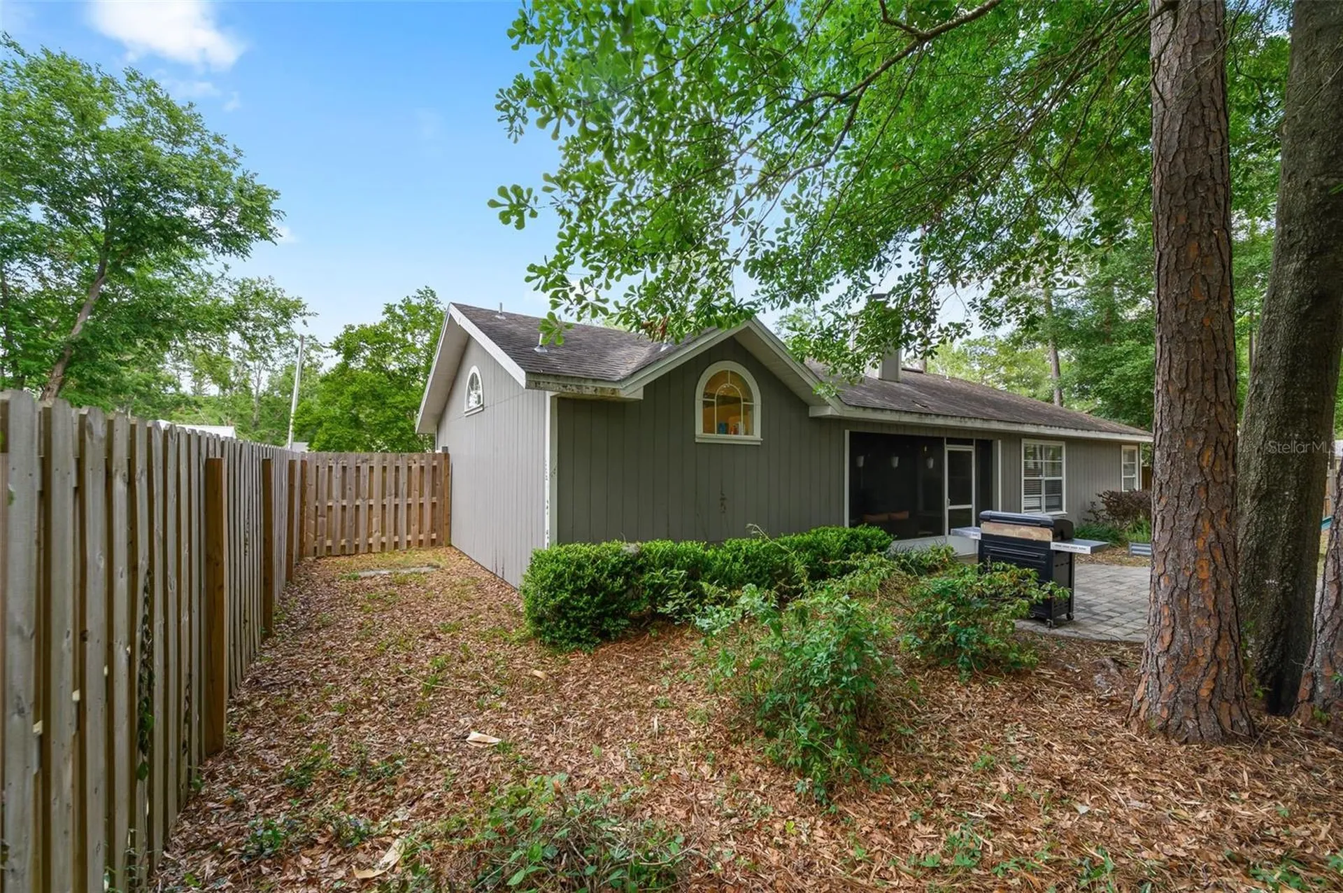 2327 NW 41st Avenue Gainesville FL 32605