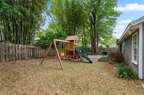 2327 NW 41st Avenue Gainesville FL 32605