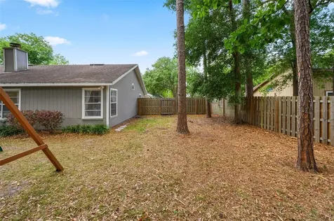 2327 NW 41st Avenue Gainesville FL 32605