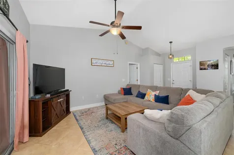 2327 NW 41st Avenue Gainesville FL 32605