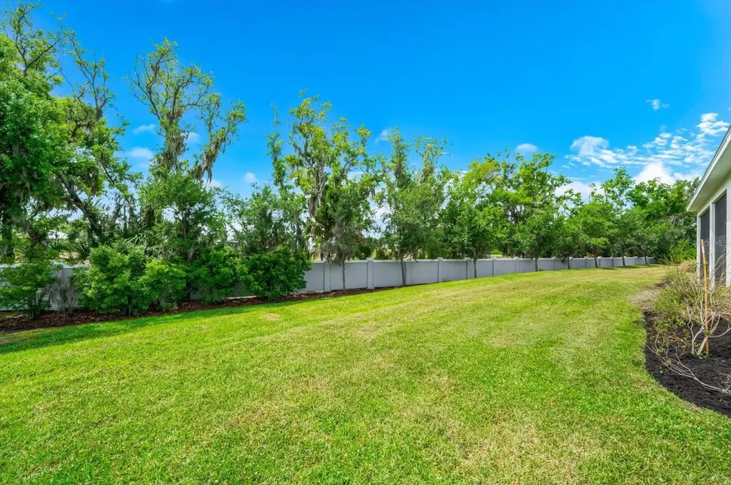 13744 Old Creek Court Parrish FL 34219
