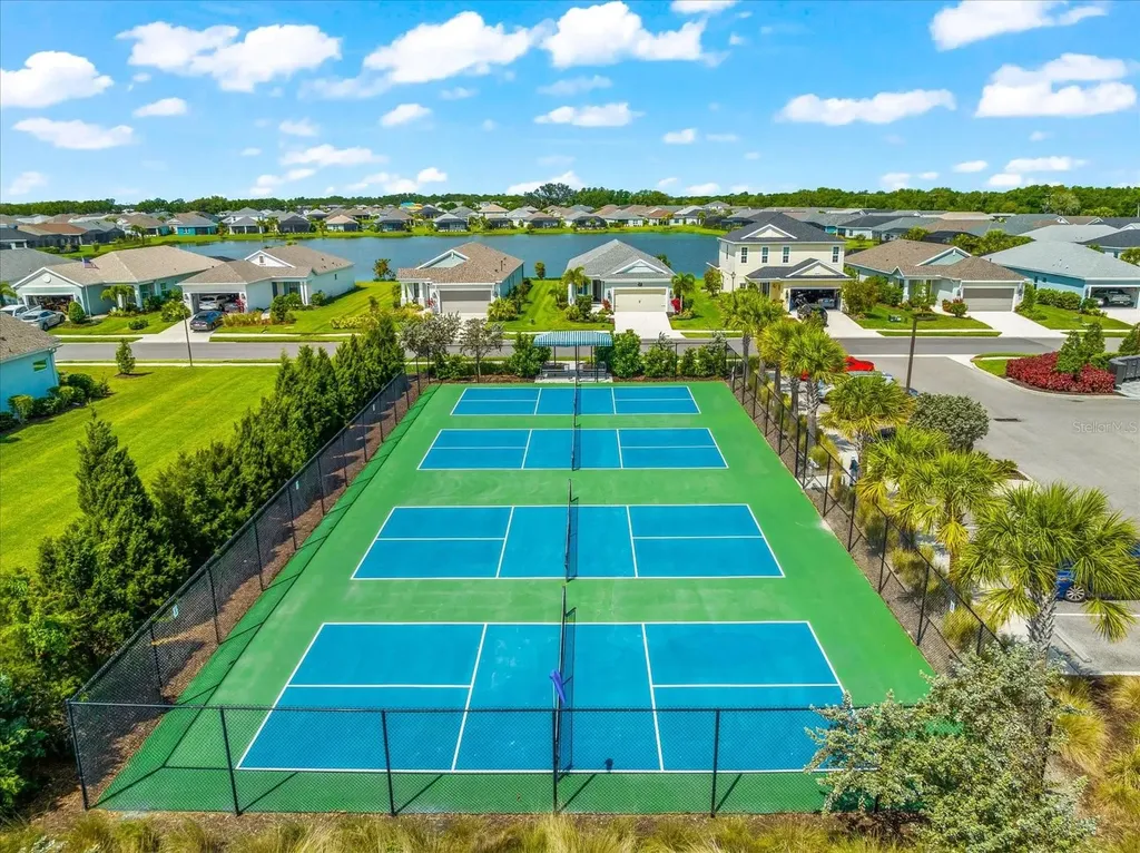 13744 Old Creek Court Parrish FL 34219