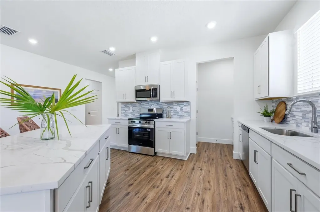 12387 Minot Avenue Port Charlotte FL 33981