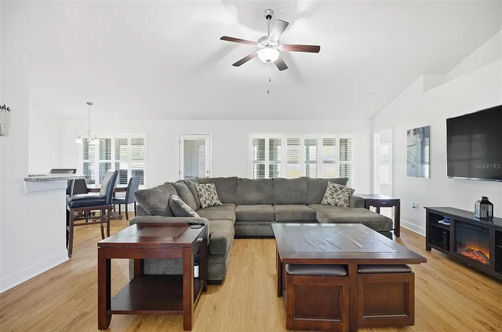 18 Eagle Lake Drive Flagler Beach FL 32136