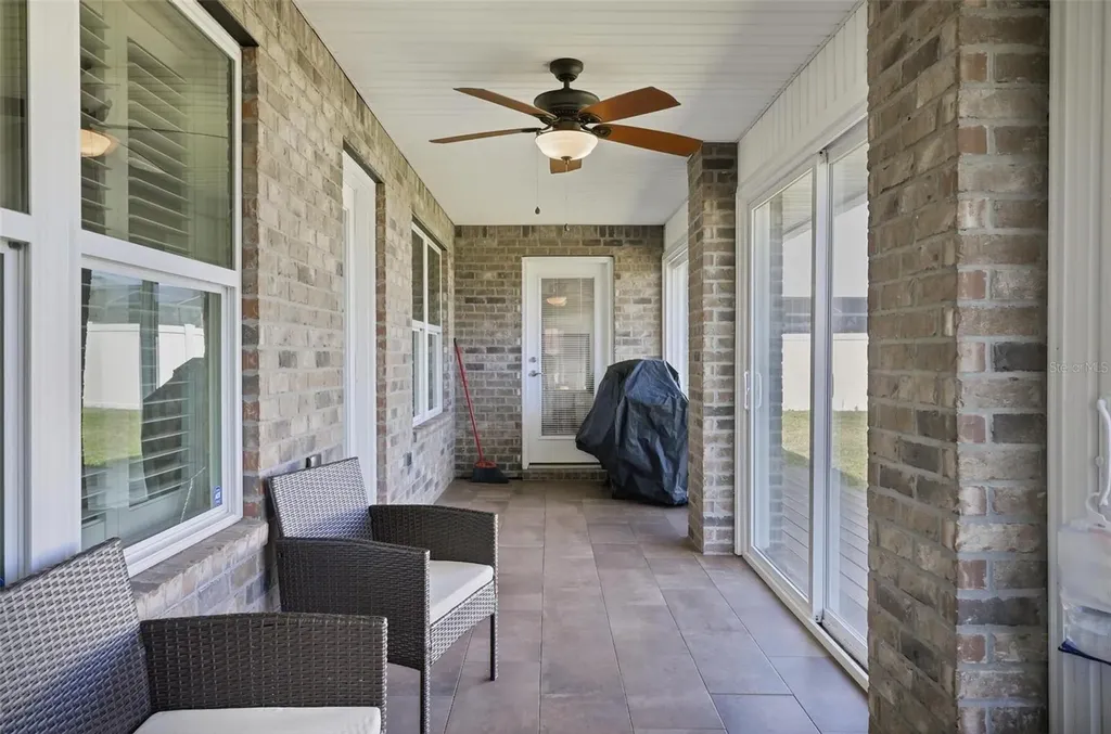 18 Eagle Lake Drive Flagler Beach FL 32136