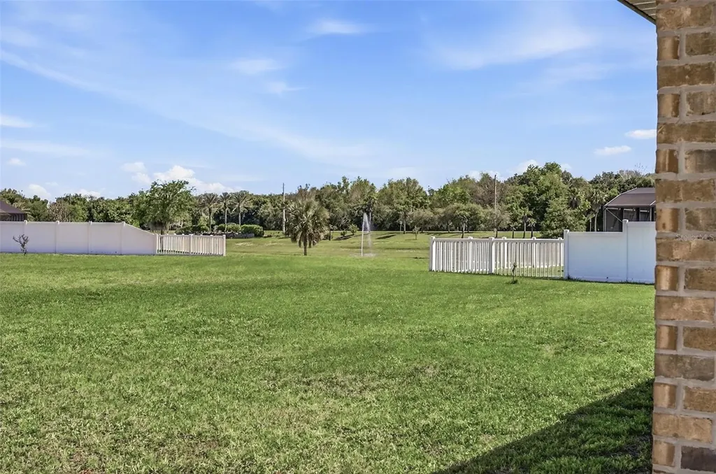 18 Eagle Lake Drive Flagler Beach FL 32136