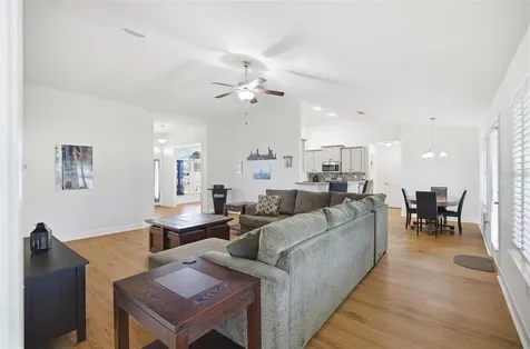 18 Eagle Lake Drive Flagler Beach FL 32136