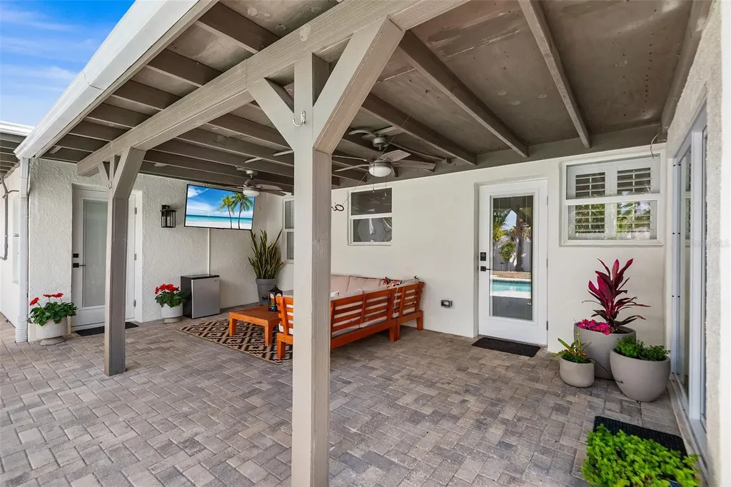 14024 N Bayshore Drive Madeira Beach FL 33708