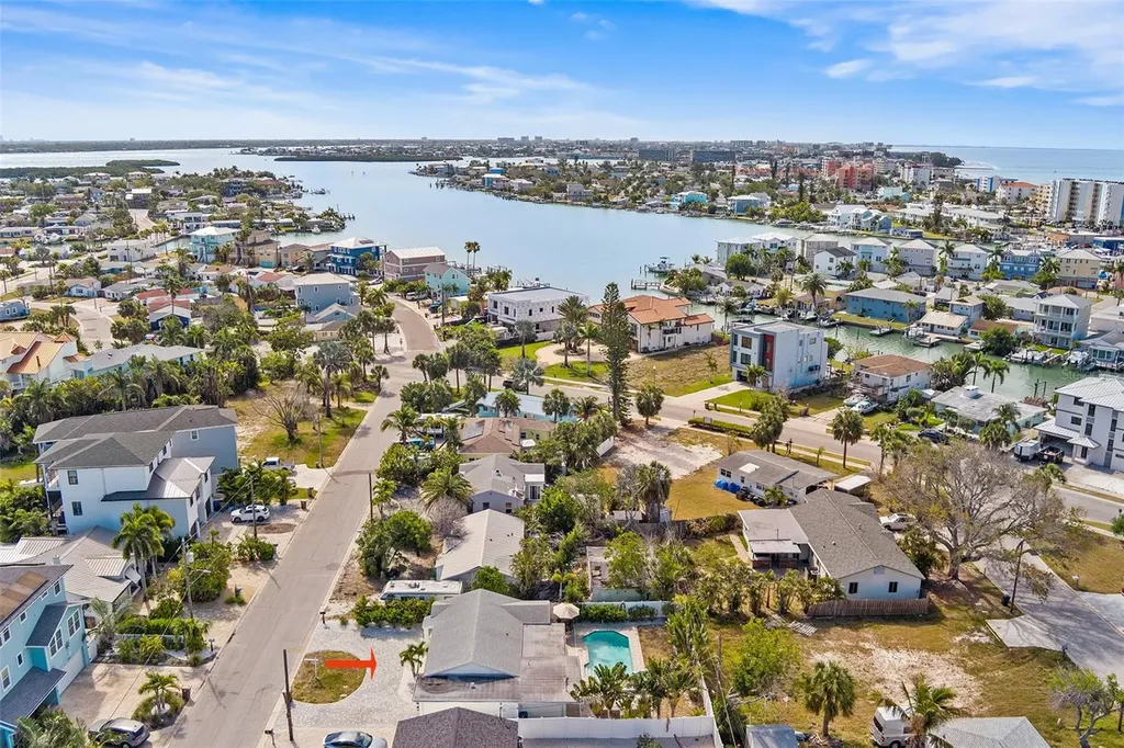 14024 N Bayshore Drive Madeira Beach FL 33708