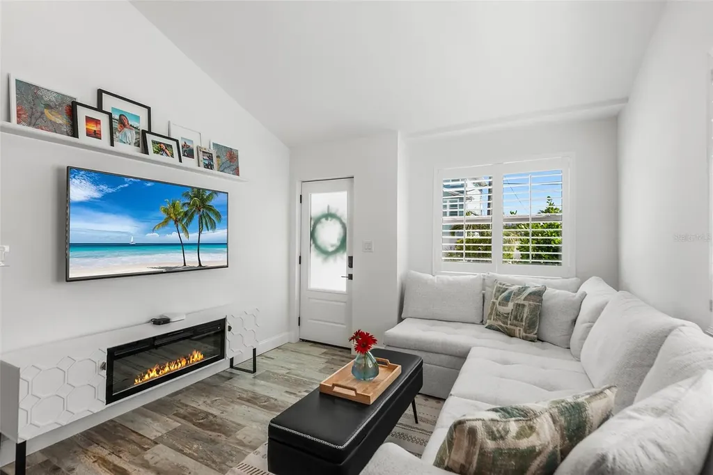14024 N Bayshore Drive Madeira Beach FL 33708