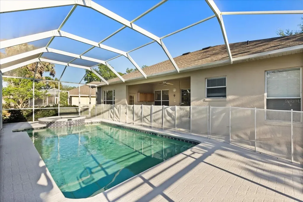 19027 Dove Creek Drive Tampa FL 33647