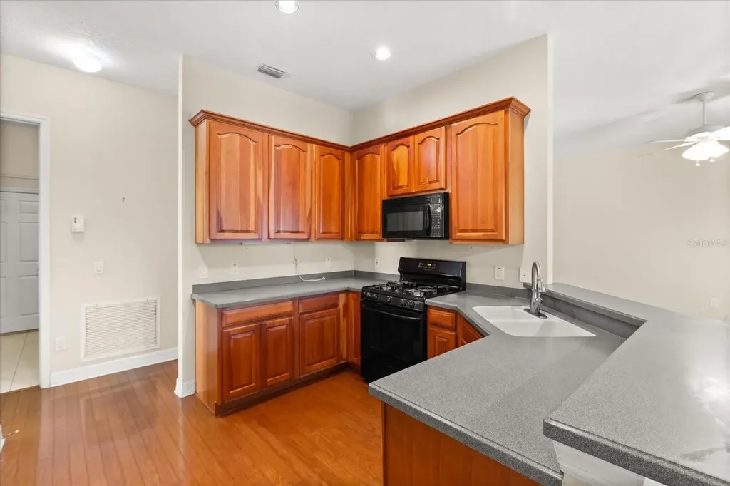 19027 Dove Creek Drive Tampa FL 33647