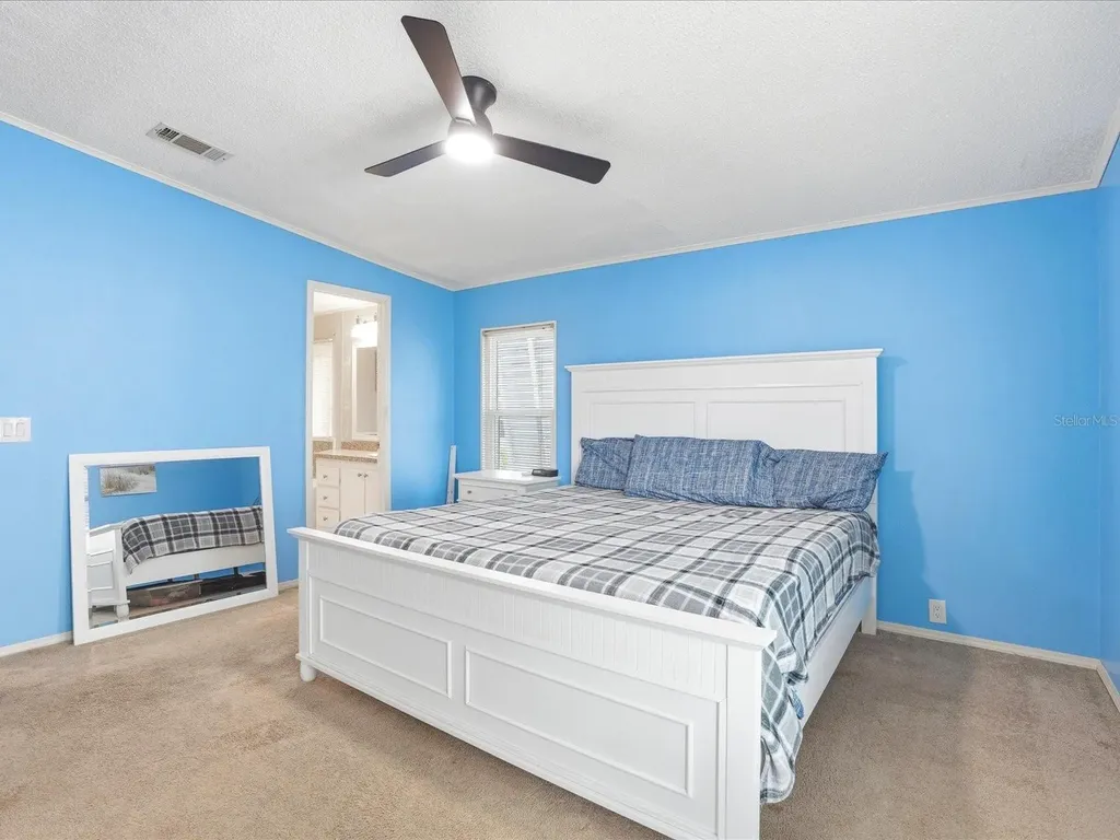 6144 Redwing Avenue Englewood FL 34224