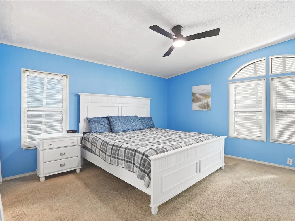 6144 Redwing Avenue Englewood FL 34224