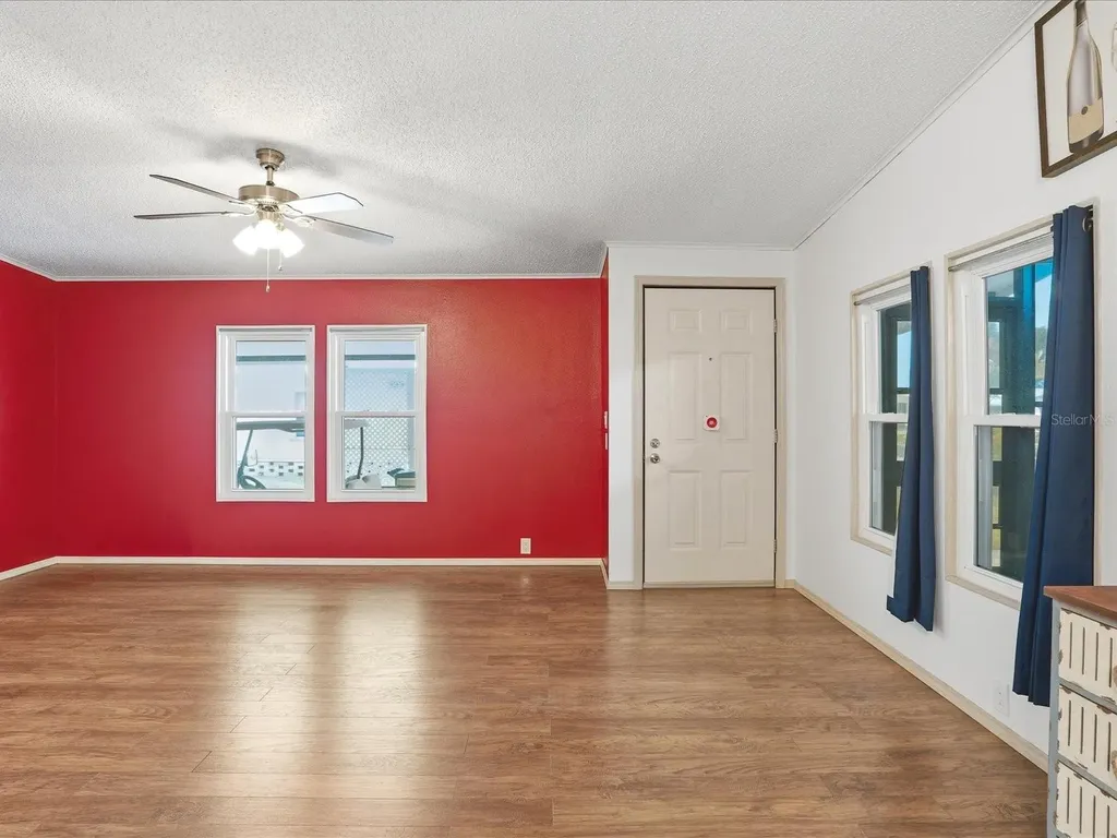 6144 Redwing Avenue Englewood FL 34224