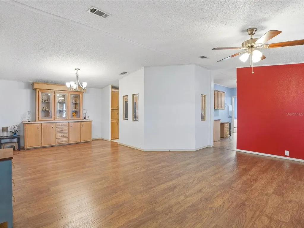 6144 Redwing Avenue Englewood FL 34224