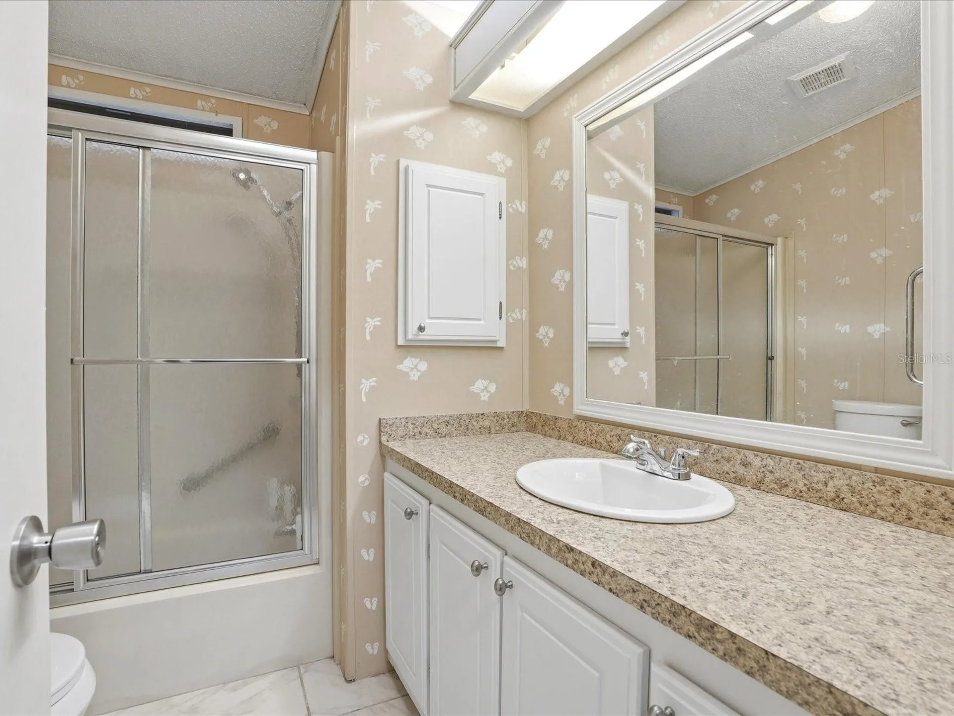 6144 Redwing Avenue Englewood FL 34224
