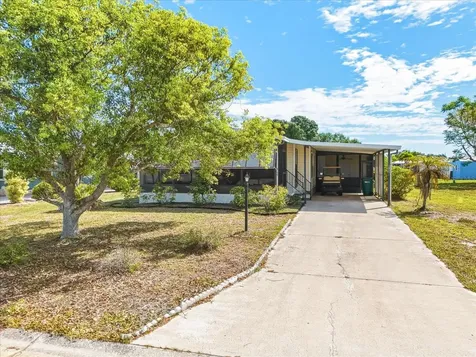 6144 Redwing Avenue Englewood FL 34224