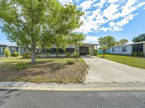 6144 Redwing Avenue Englewood FL 34224