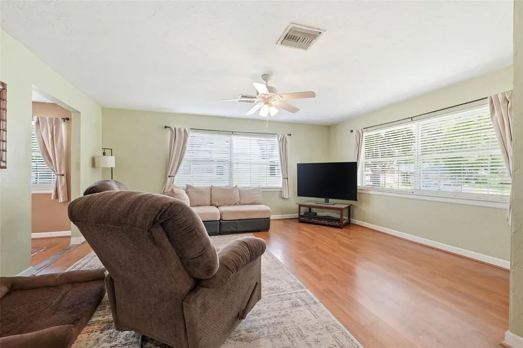 3996 Lake Eleanor Drive Mount Dora FL 32757