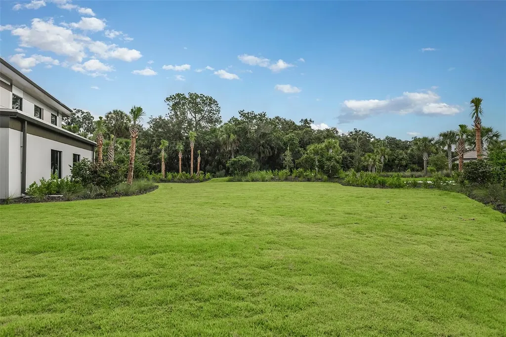 7825 Centaurus Way Sarasota FL 34241