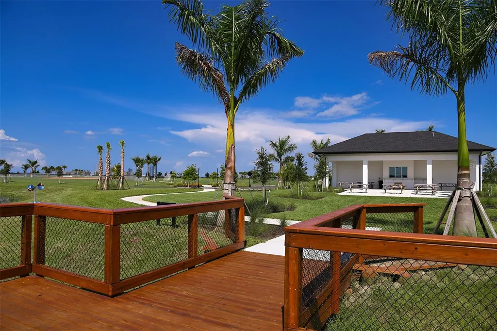 7825 Centaurus Way Sarasota FL 34241