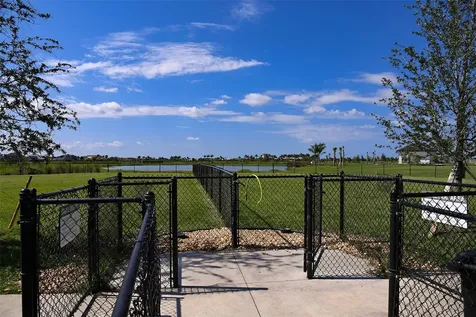 7825 Centaurus Way Sarasota FL 34241