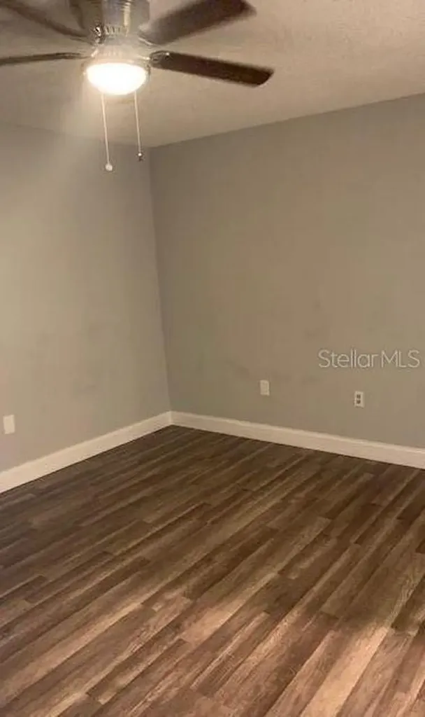6020 Peregrine Avenue Orlando FL 32819