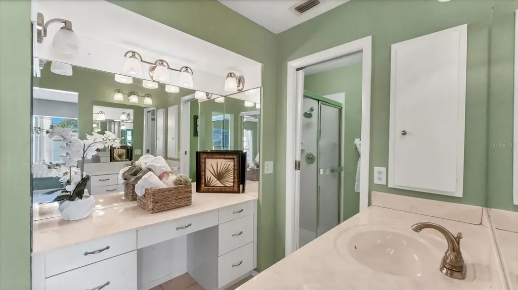 3613 57th Avenue Drive W Bradenton FL 34210