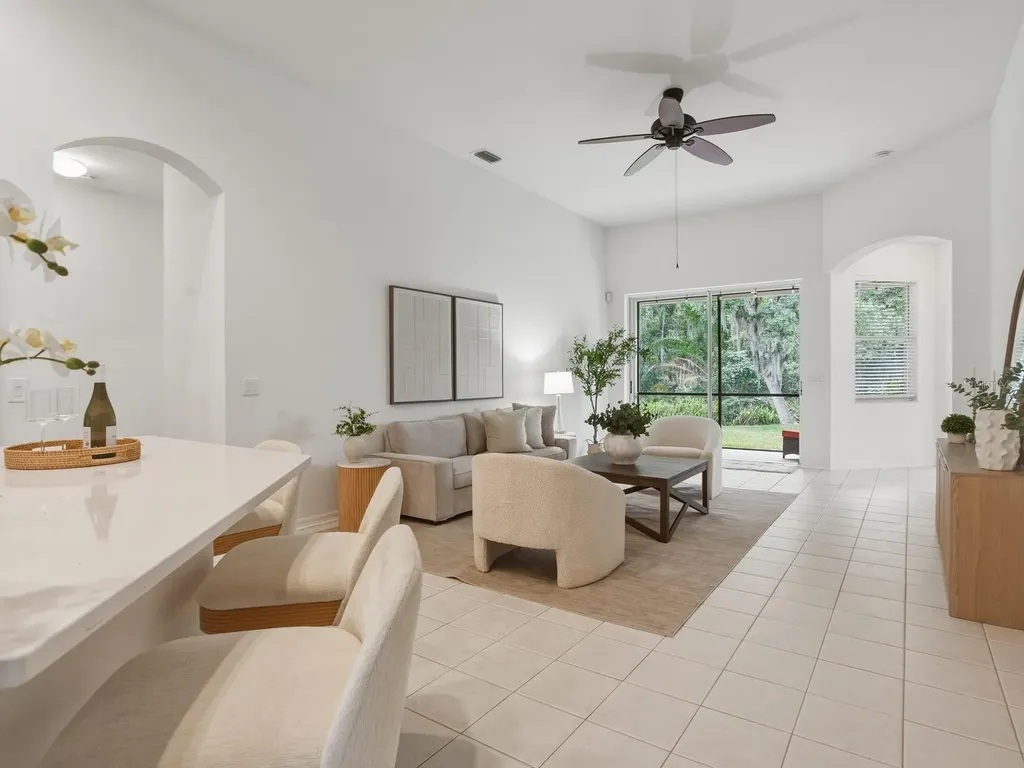 18220 Stillwell Lane Tampa FL 33647