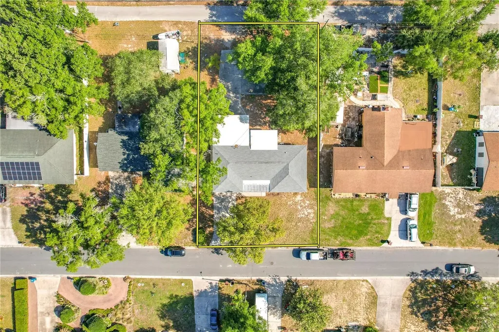 831 Hillside Avenue Lake Wales FL 33853