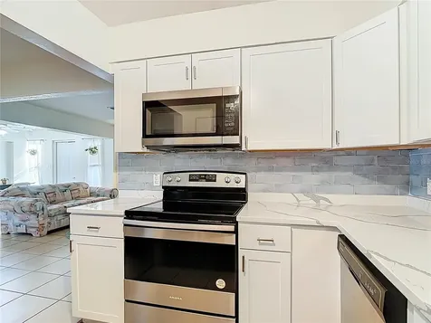 831 Hillside Avenue Lake Wales FL 33853