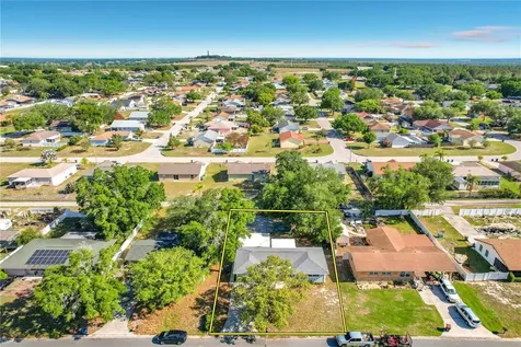 831 Hillside Avenue Lake Wales FL 33853