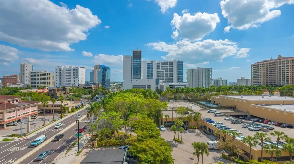 301 Quay Common Sarasota FL 34236